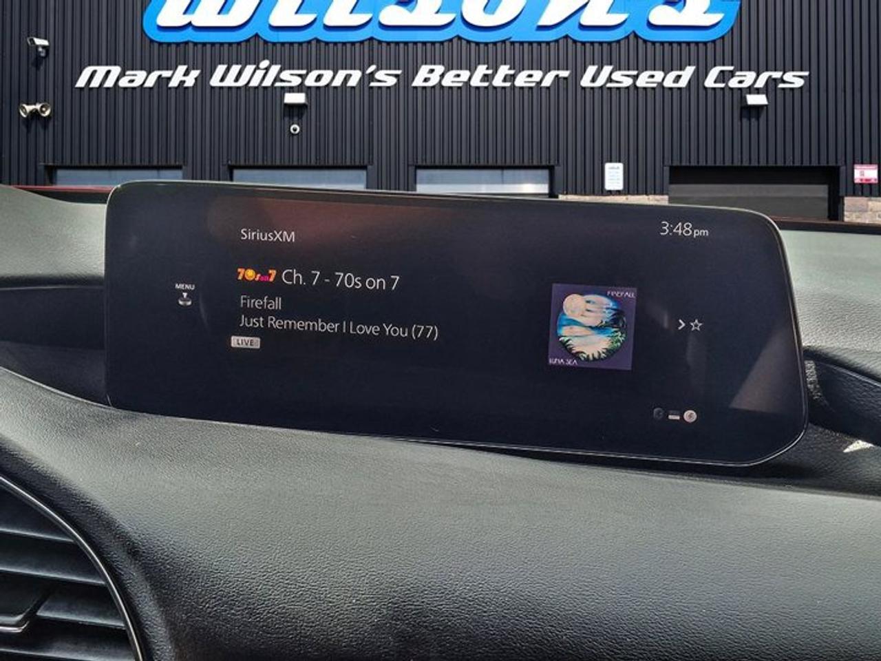 2025 Mazda MAZDA3 GT | Leather | Sunroof | Nav | Heated Wheel + Seats | Power Seat | CarPlay + Android & More! Photo