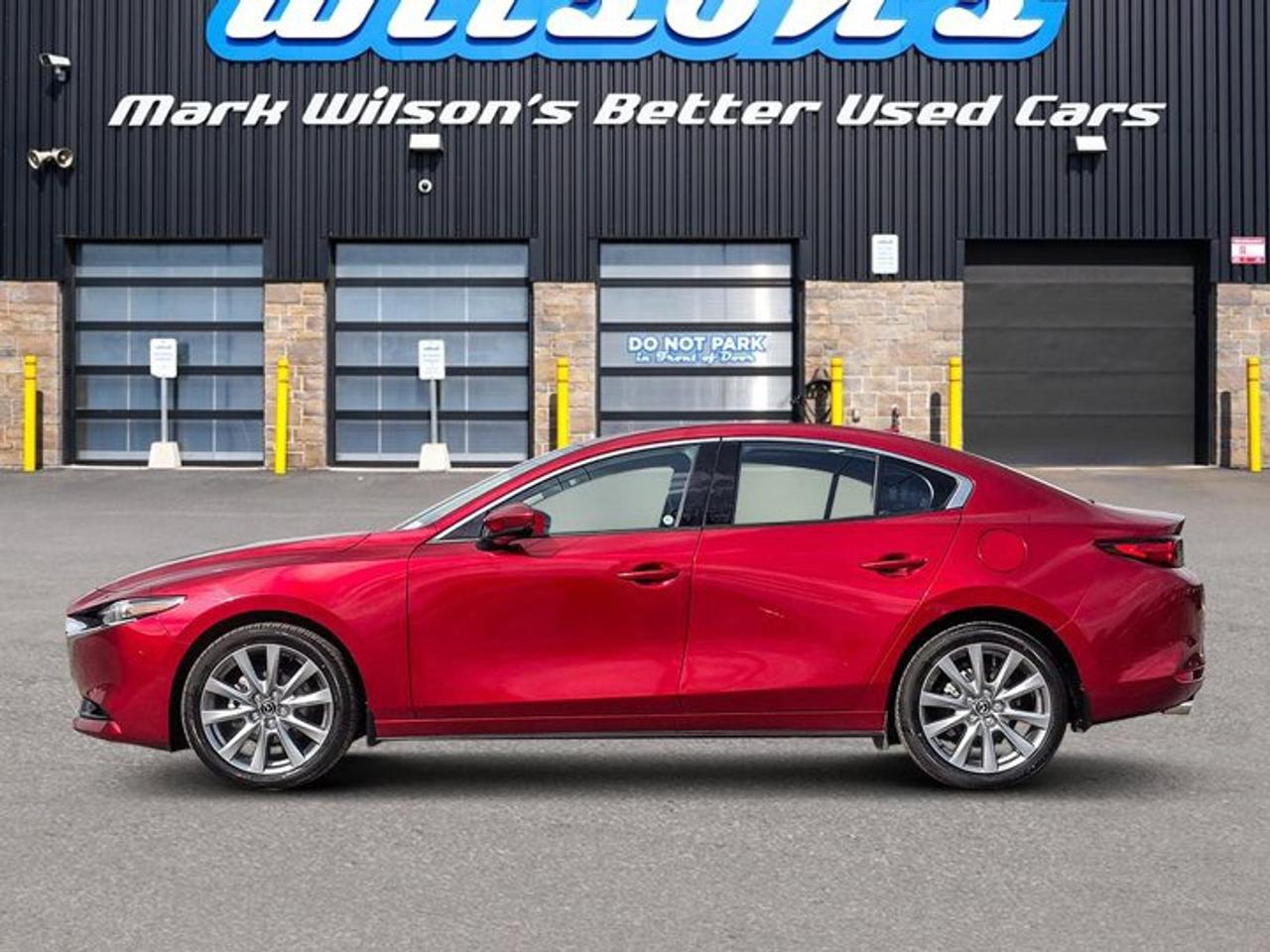 2025 Mazda MAZDA3 GT | Leather | Sunroof | Nav | Heated Wheel + Seats | Power Seat | CarPlay + Android & More! Photo