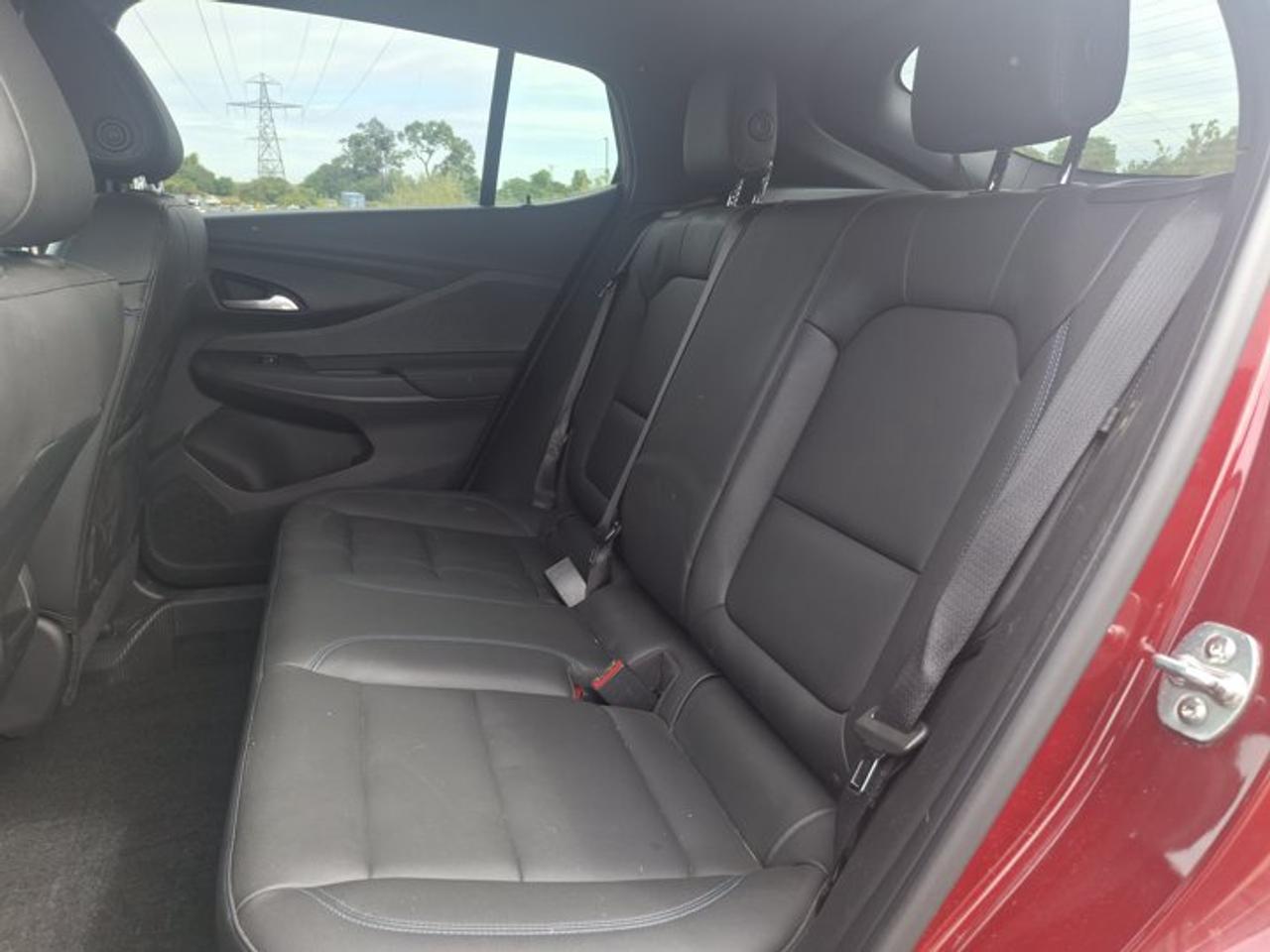 2024 Buick Envista Sport Touring | Sunroof | Adaptive Cruise | Heated Steering + Seats | Power Liftgate | BSM & More ! Photo