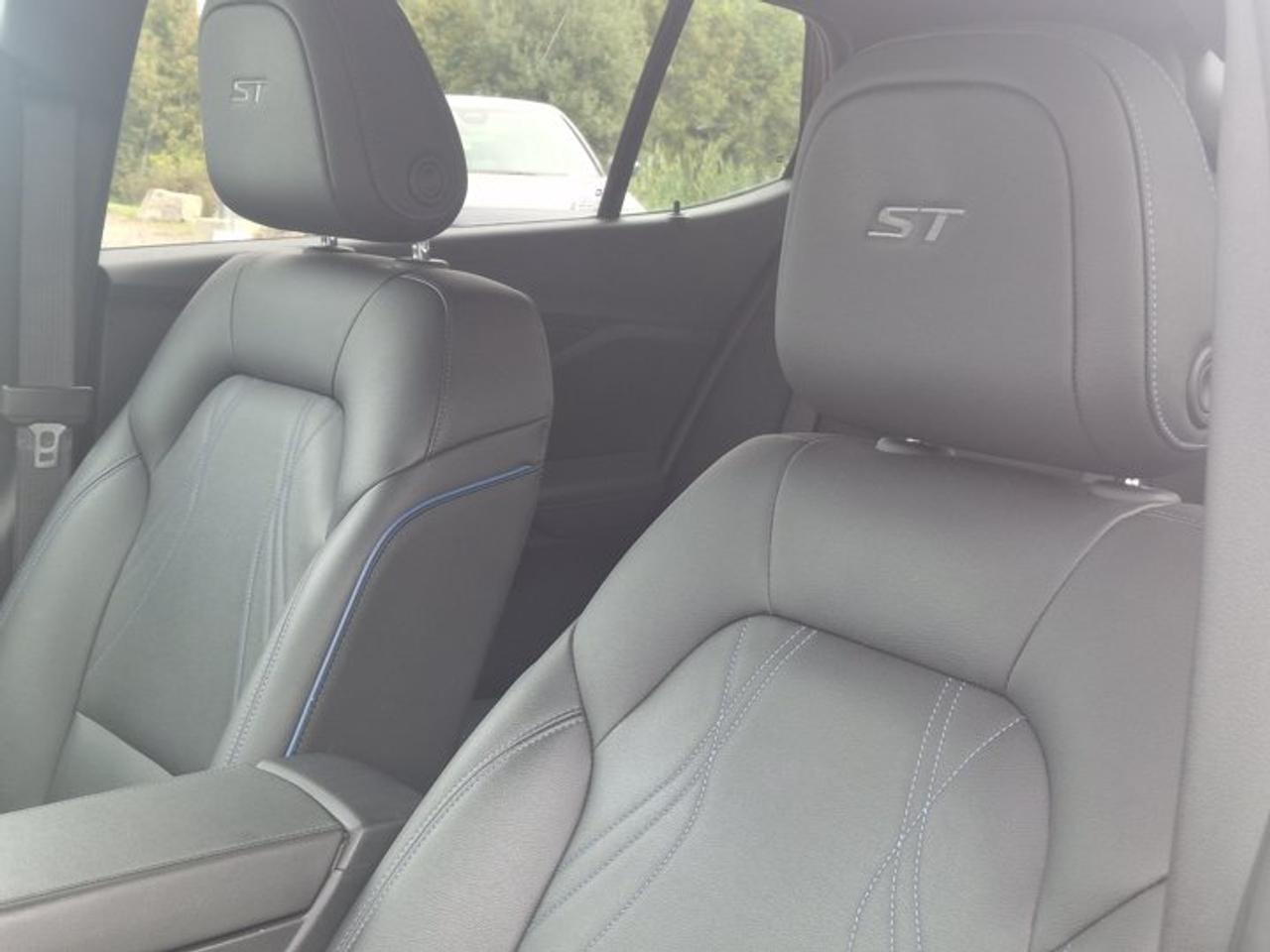 2024 Buick Envista Sport Touring | Sunroof | Adaptive Cruise | Heated Steering + Seats | Power Liftgate | BSM & More ! Photo