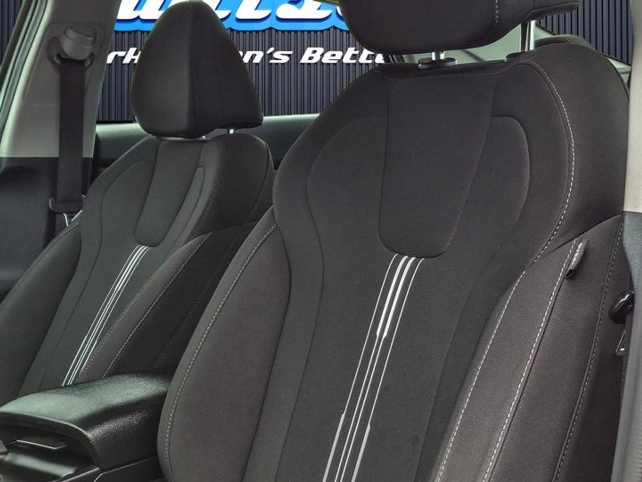 2024 Hyundai Elantra Preferred Tech | Sunroof | Heated Seats + Steering | CarPlay + Android | Remote Start | and More ! Photo