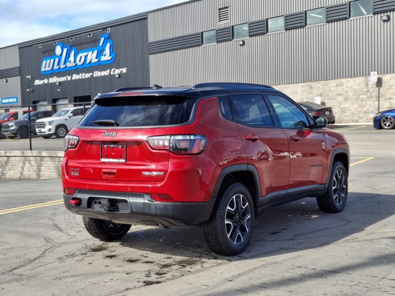 2021 Jeep Compass Trailhawk 4x4 | Split Leather | Tow Group | Heated Seats + Steering | Remote Start | BSM & More ! Photo4