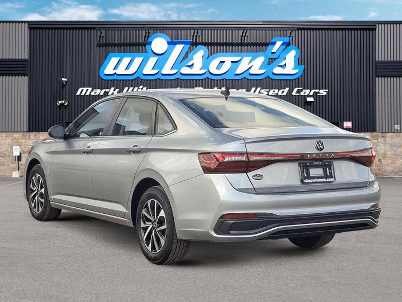 2025 Volkswagen Jetta Trendline | Htd Seats + Steering | CarPlay + Android | Blind Spot | Alloy Wheels | Rear Cam & More ! Photo