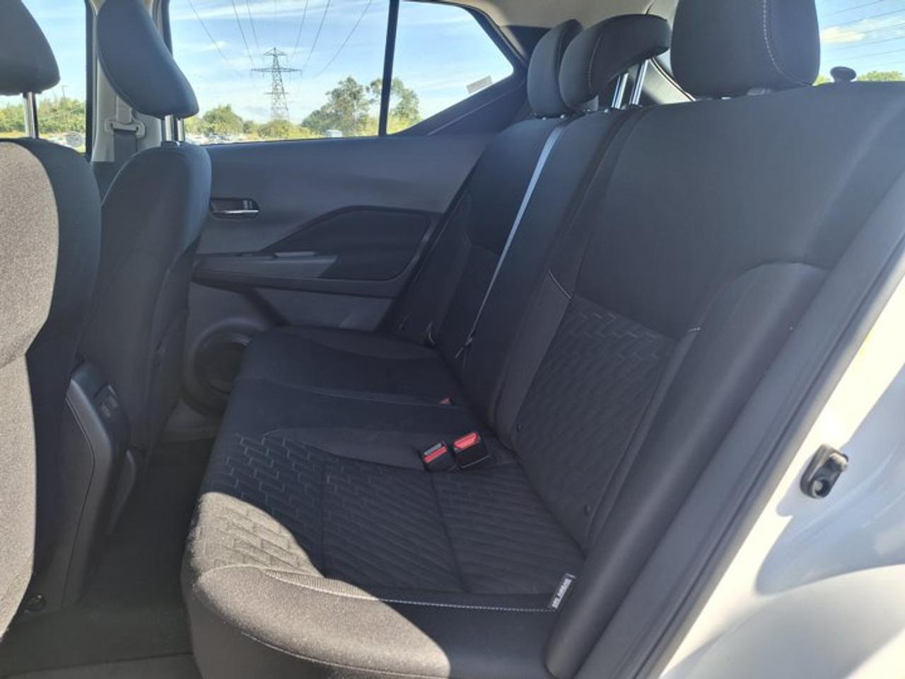 2025 Nissan Kicks Play SV | Heated Seats | Radar Cruise | CarPlay + Android | Rear Camera | and More ! Photo