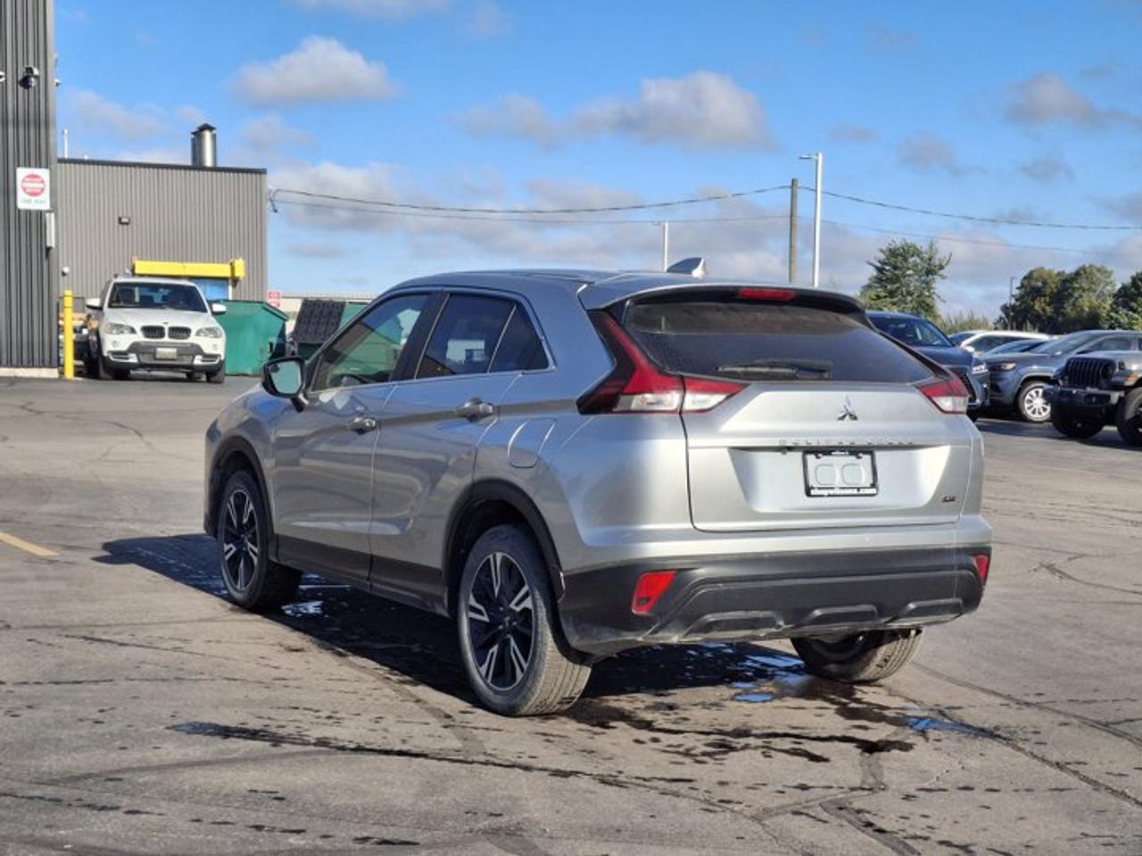 2023 Mitsubishi Eclipse Cross ES AWC | Heated Seats | CarPlay + Android | Rear Cam | Heated Mirrors | Alloy Mirrors | and More ! Photo