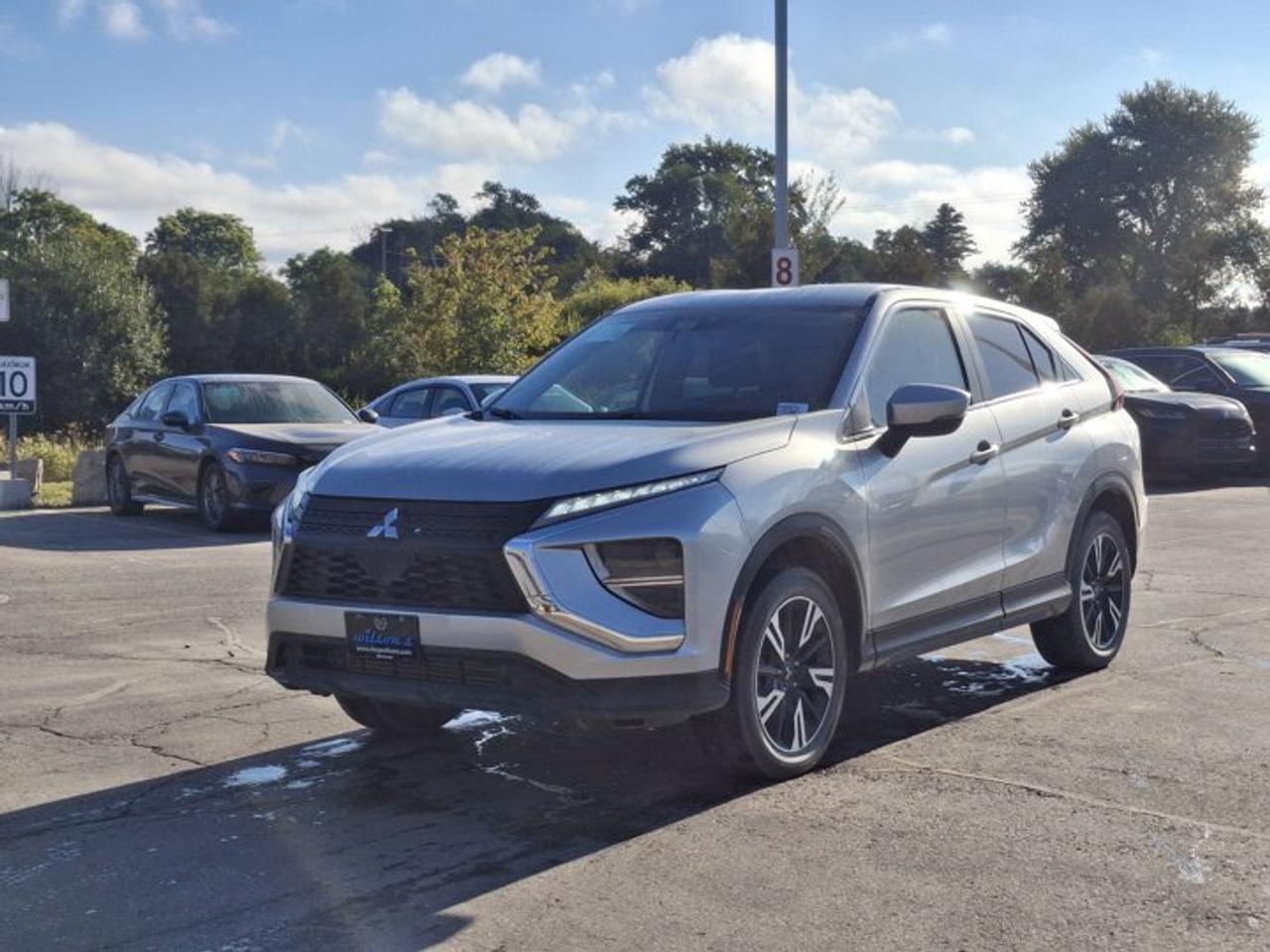 2023 Mitsubishi Eclipse Cross ES AWC | Heated Seats | CarPlay + Android | Rear Cam | Heated Mirrors | Alloy Mirrors | and More ! Photo0