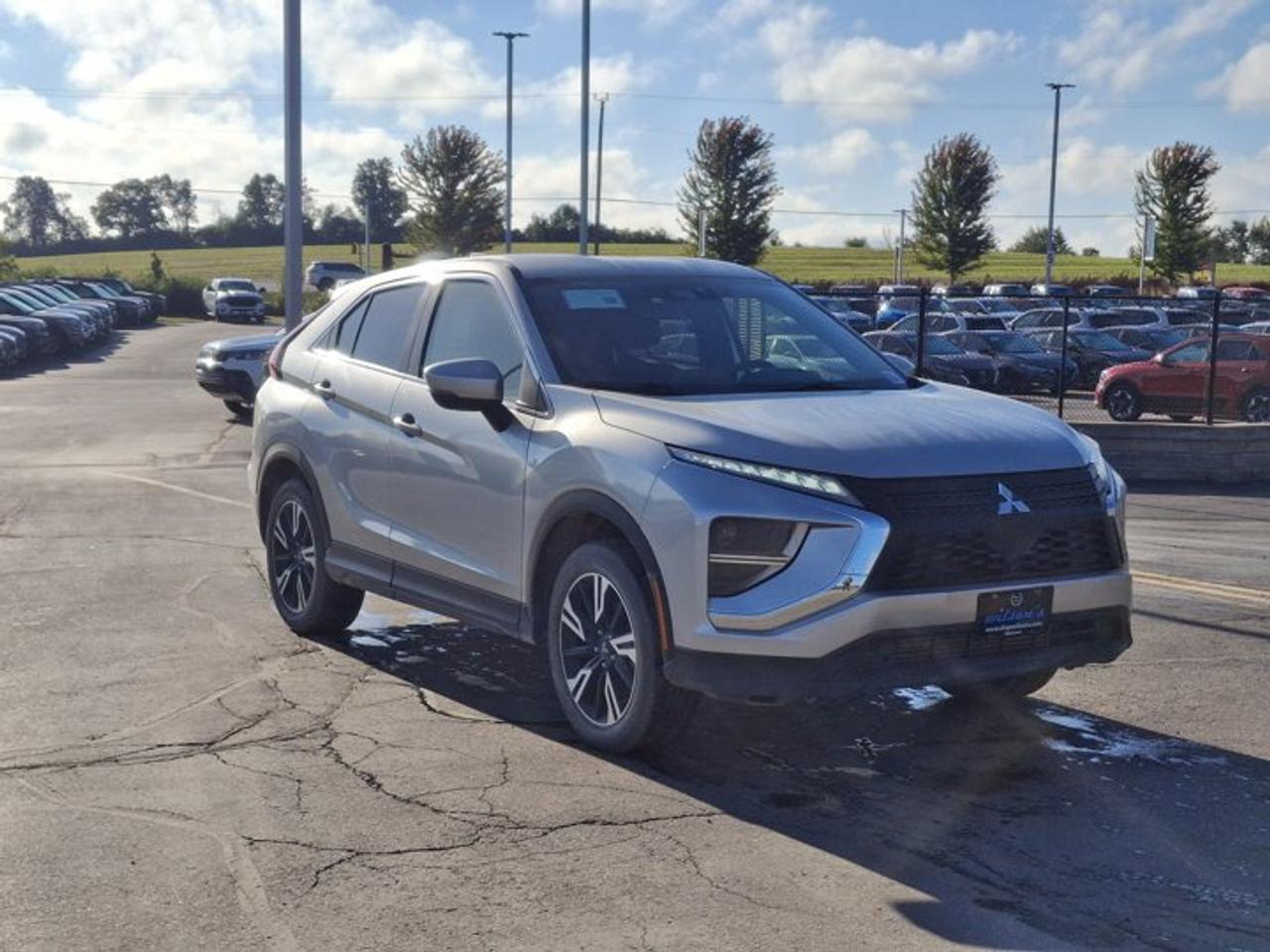 2023 Mitsubishi Eclipse Cross ES AWC | Heated Seats | CarPlay + Android | Rear Cam | Heated Mirrors | Alloy Mirrors | and More ! Photo