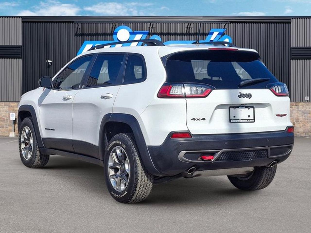 2019 Jeep Cherokee Trailhawk 4x4 | Split Leather | Heated Seats + Steering | Remote Start | Blind Spot Monitor & More ! Photo