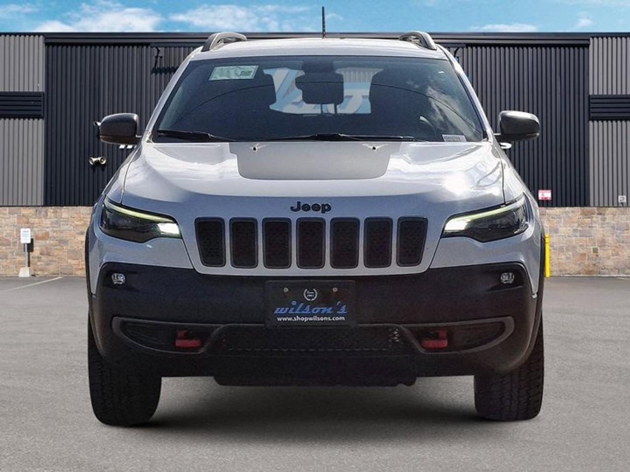 2019 Jeep Cherokee Trailhawk 4x4 | Split Leather | Heated Seats + Steering | Remote Start | Blind Spot Monitor & More ! Photo