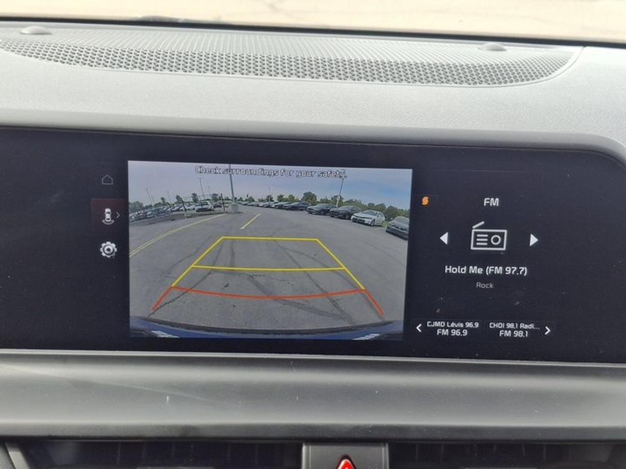 2024 Kia Seltos EX Premium AWD | Leather | Sunroof | Heated + Ventilated Seats | Heated Steering | CarPlay & More ! Photo