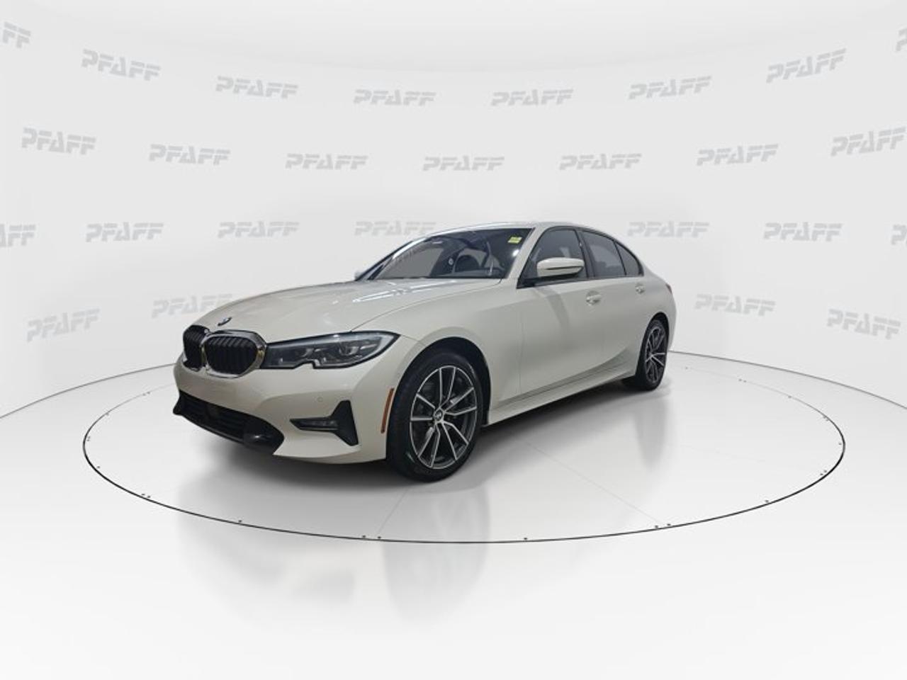 2020 BMW 3 Series 330i xDrive Photo