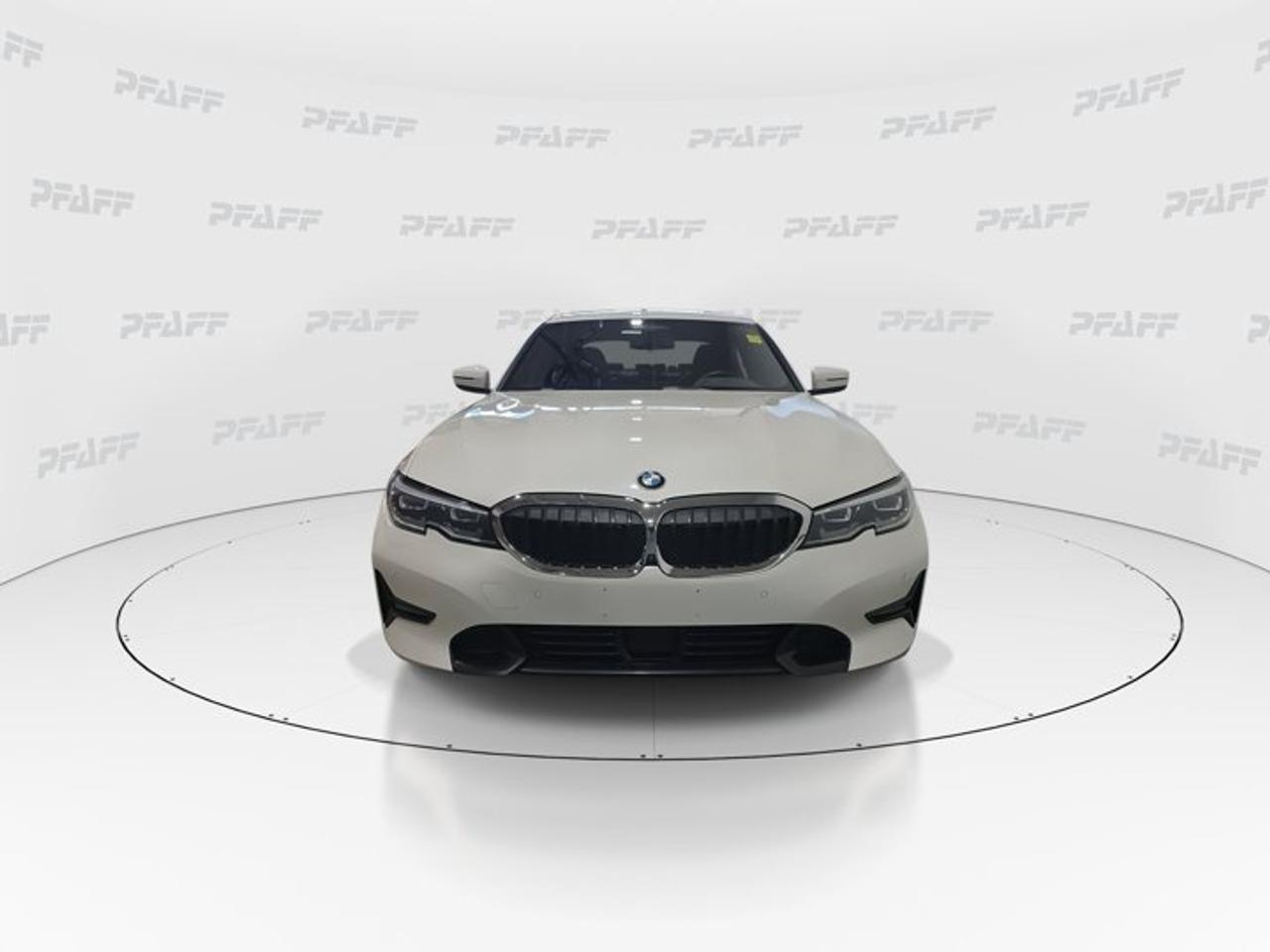 2020 BMW 3 Series 330i xDrive Photo