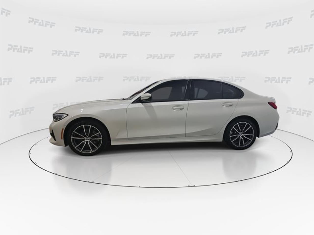 2020 BMW 3 Series 330i xDrive Photo