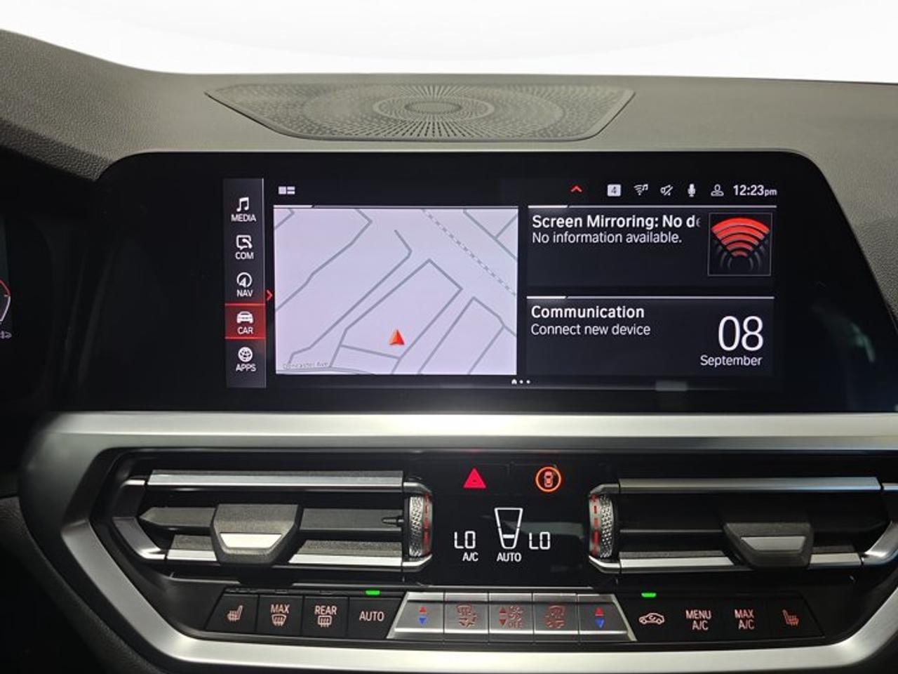 2020 BMW 3 Series 330i xDrive Photo