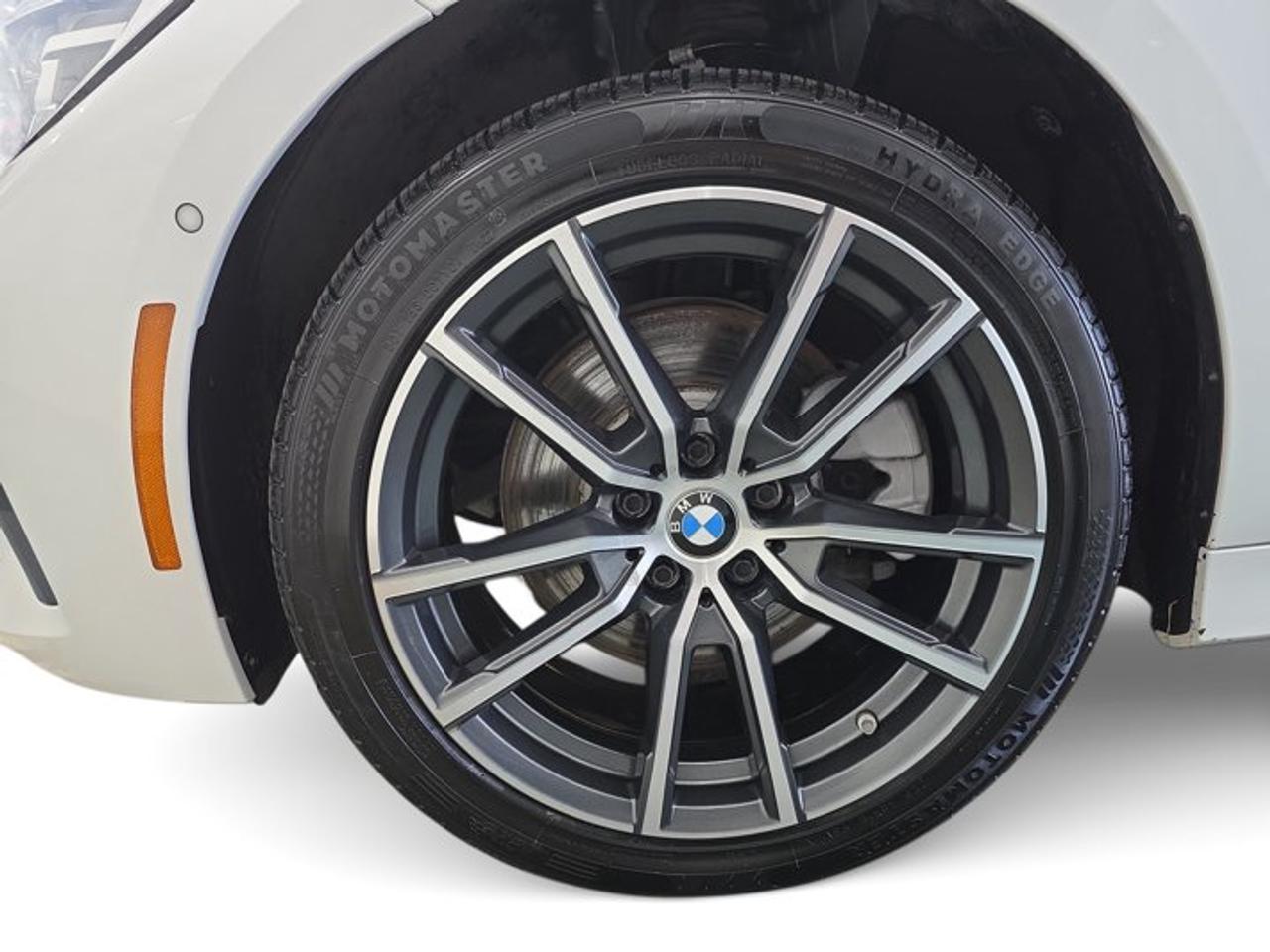 2020 BMW 3 Series 330i xDrive Photo