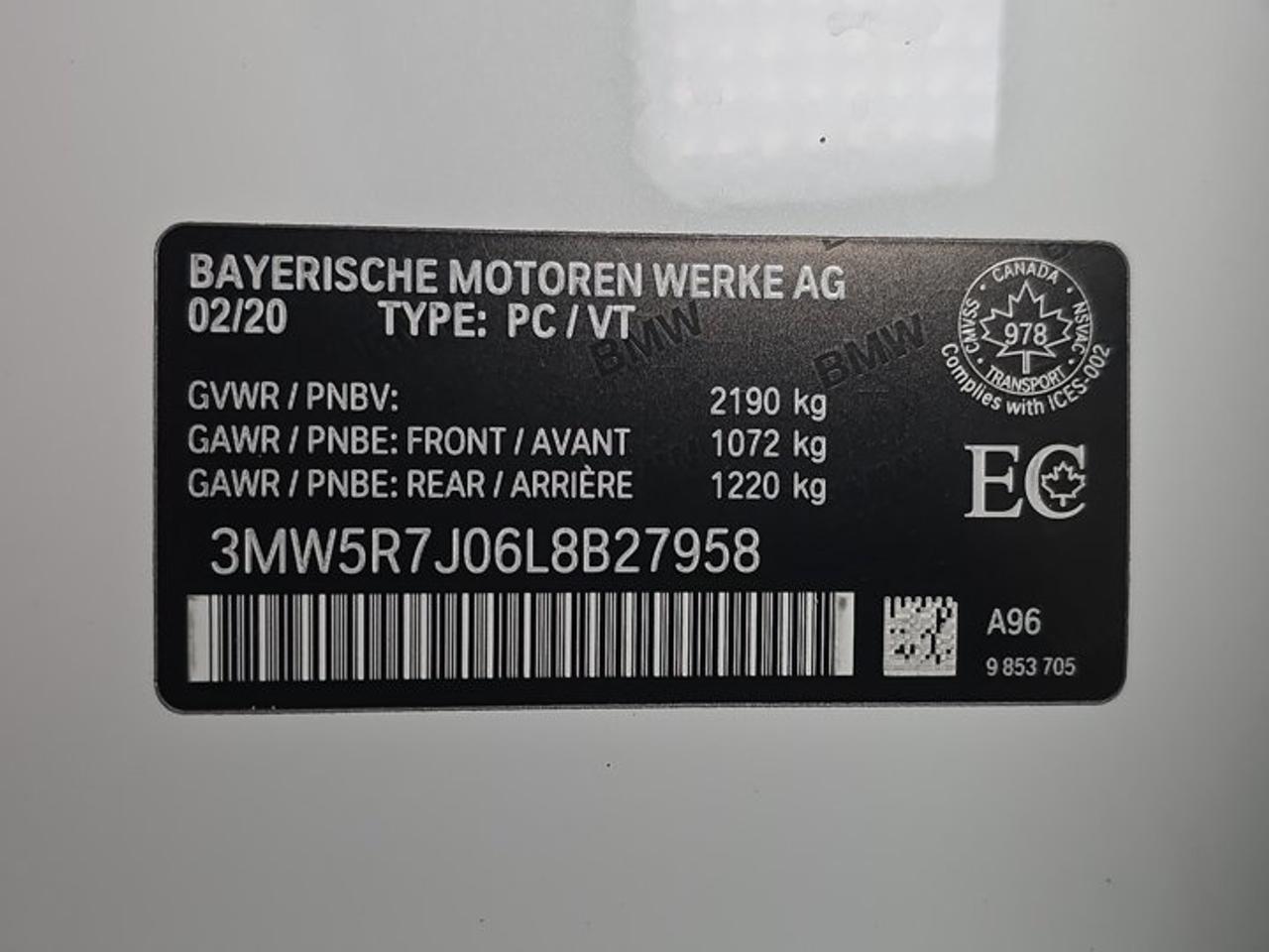 2020 BMW 3 Series 330i xDrive Photo