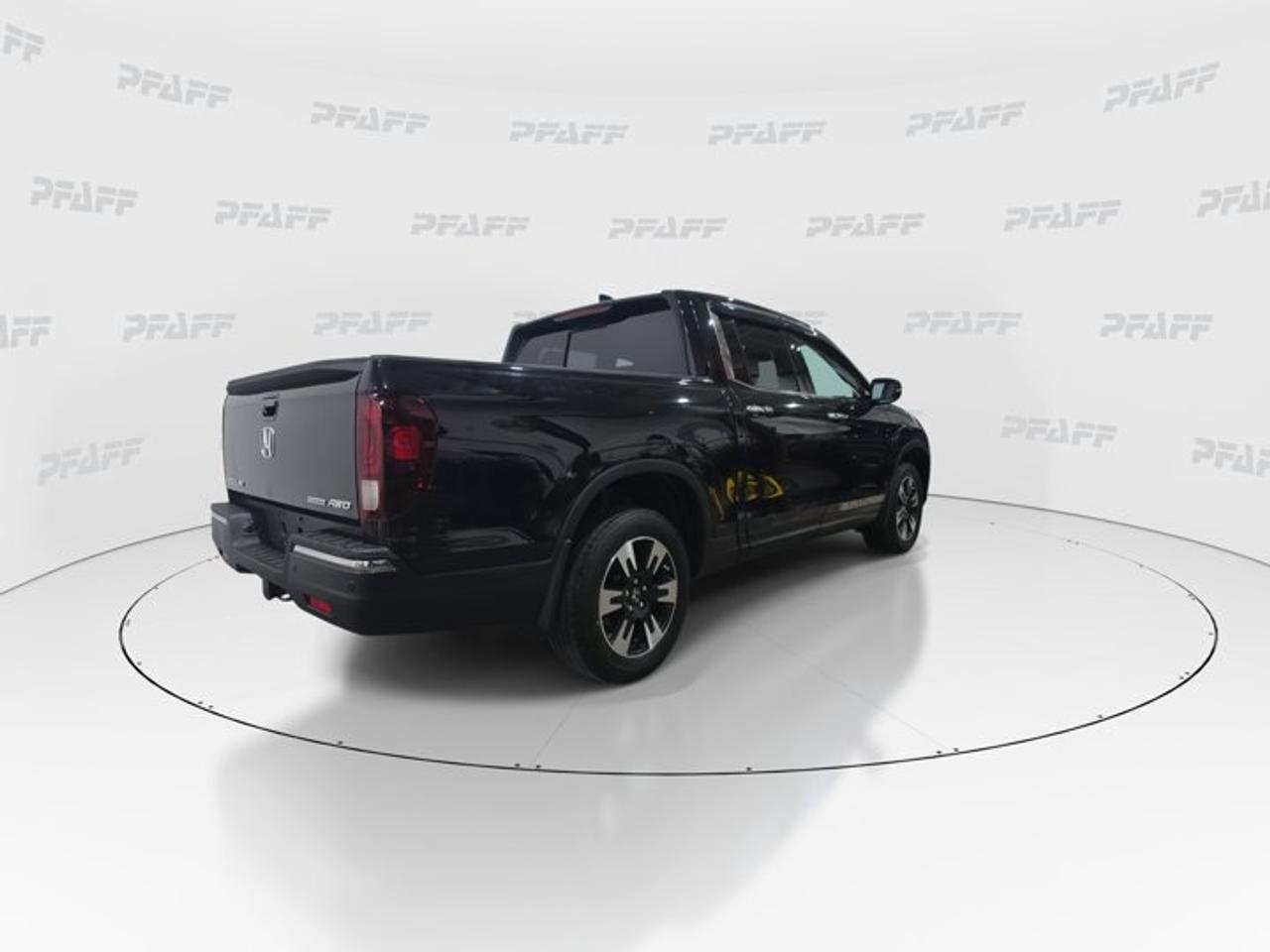 2020 Honda Ridgeline RTL-E Photo