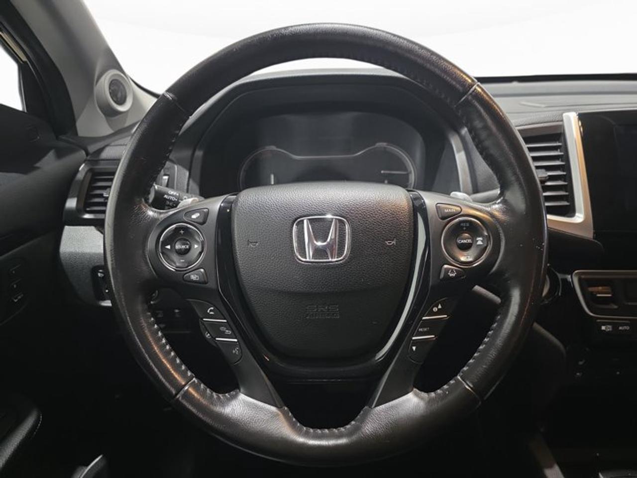 2020 Honda Ridgeline RTL-E Photo
