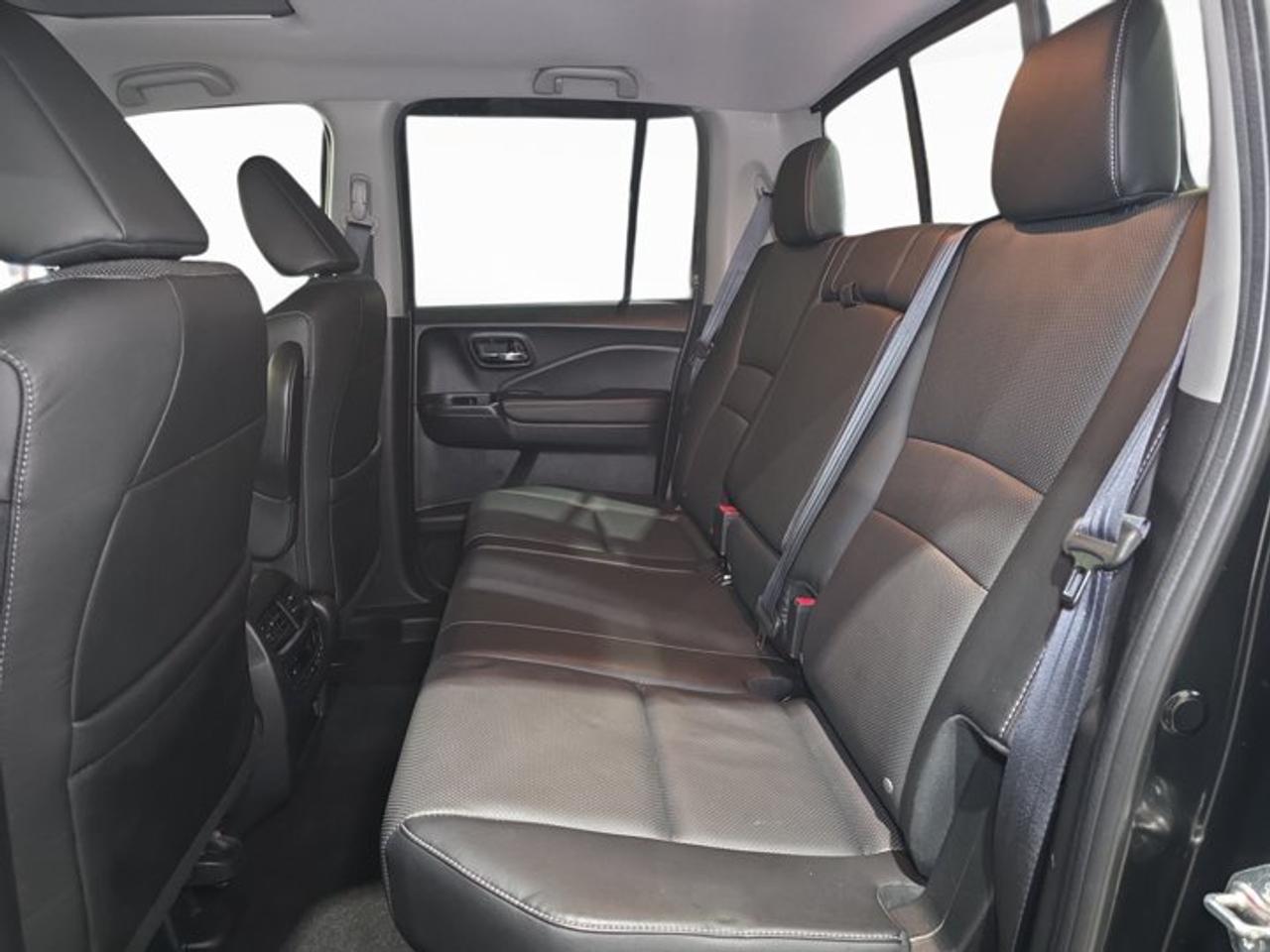 2020 Honda Ridgeline RTL-E Photo