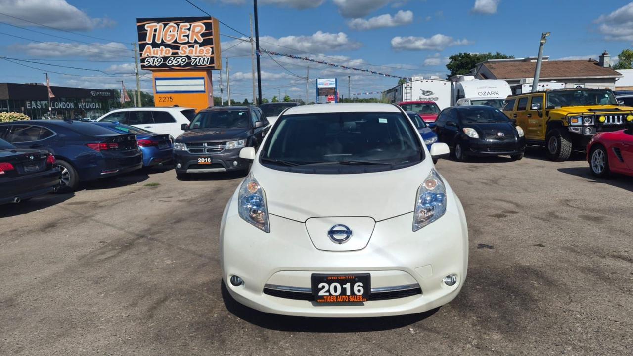 2016 Nissan Leaf SV, ONE OWNER, NO ACCIDENT, ELECTRIC Photo