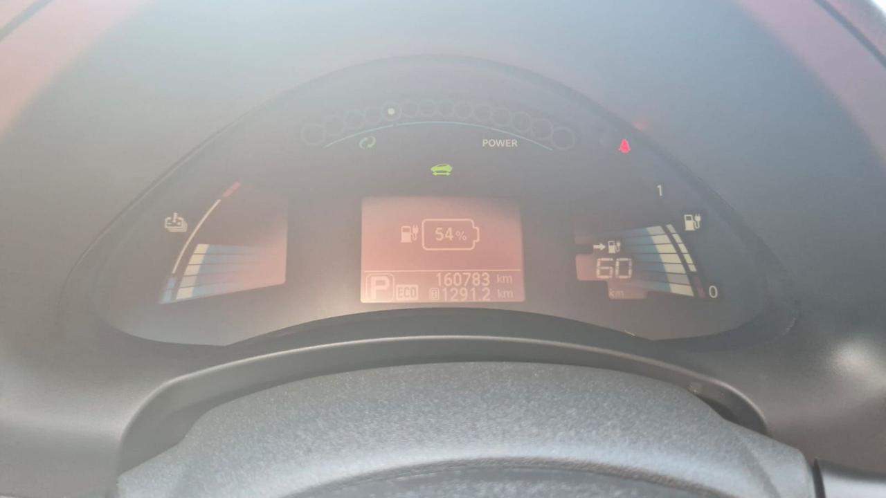 2016 Nissan Leaf SV, ONE OWNER, NO ACCIDENT, ELECTRIC Photo