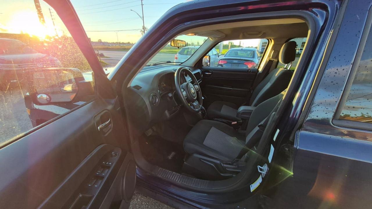 2014 Jeep Patriot North, ONLY 65KMS, 4 CYLINDER, CERTIFIED Photo