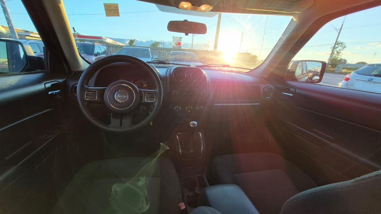 2014 Jeep Patriot North, ONLY 65KMS, 4 CYLINDER, CERTIFIED Photo