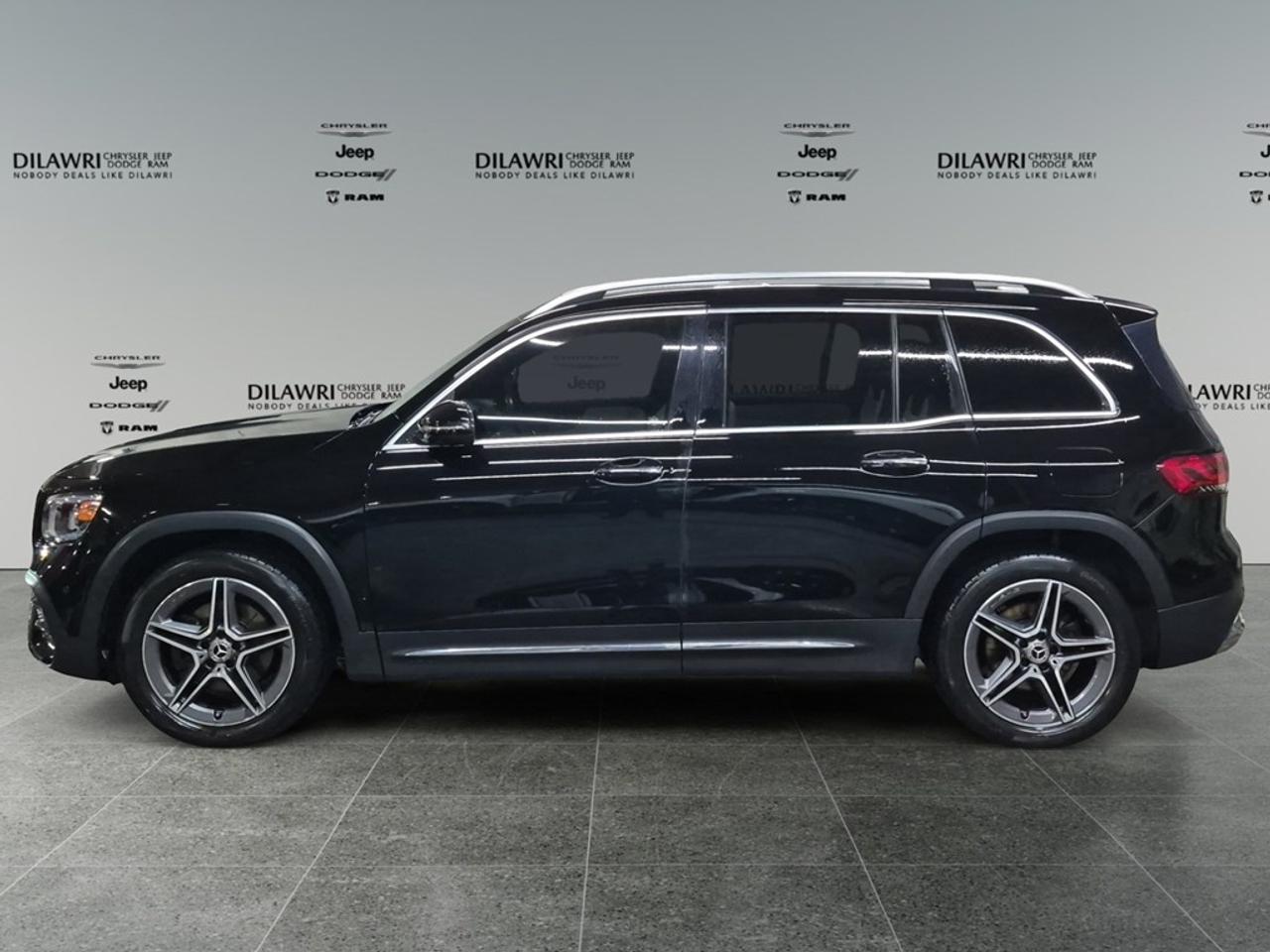 2022 Mercedes-Benz GLB 250 GLB 250 4MATIC SUV Photo