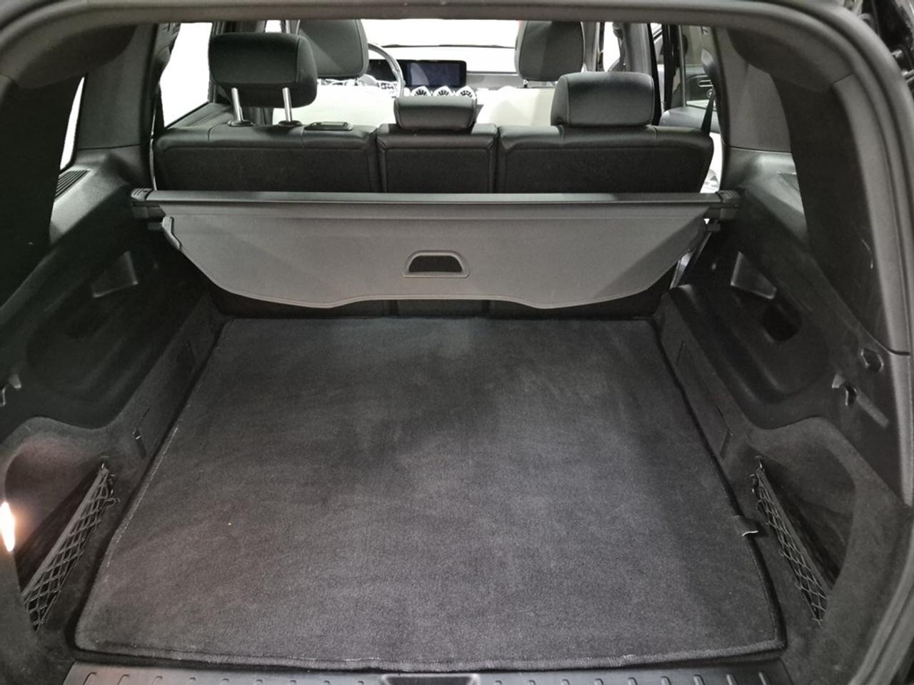 2022 Mercedes-Benz GLB 250 GLB 250 4MATIC SUV Photo