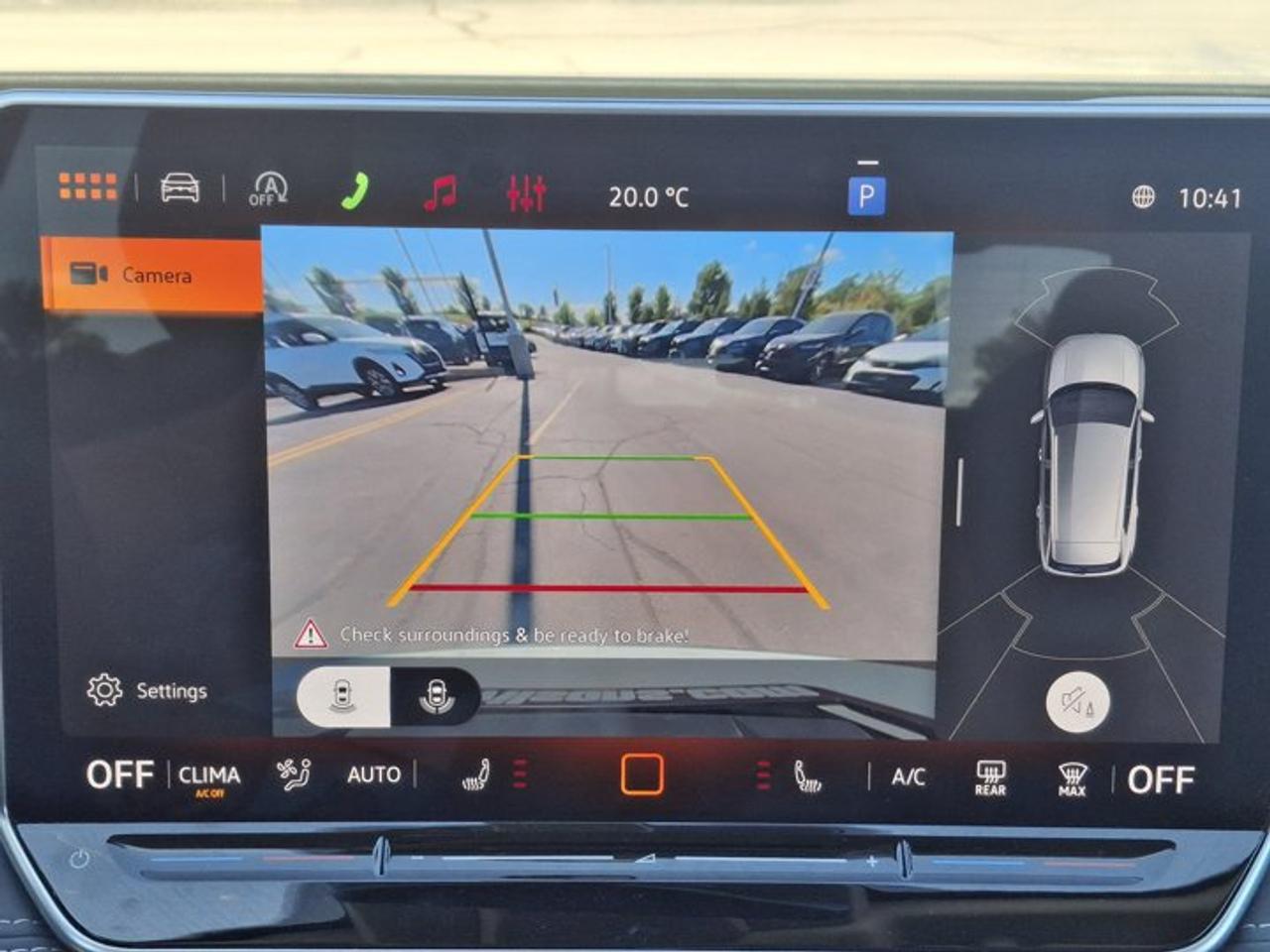 2026 Volkswagen Tiguan Comfortline 4Motion | Leatherette | Heated Seats + Steering | Remote Start | and More ! Photo