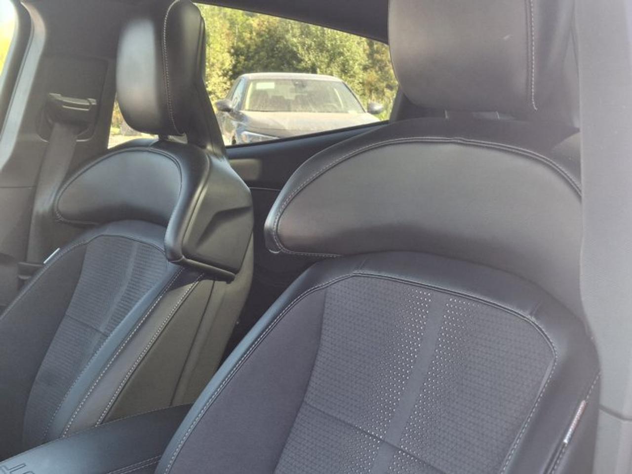 2022 Ford Mustang Mach-E GT eAWD | Extended Range | Co-Pilot 360 | Bluecruise | Leather/Suede | Glass Roof | B&O Sound | Photo