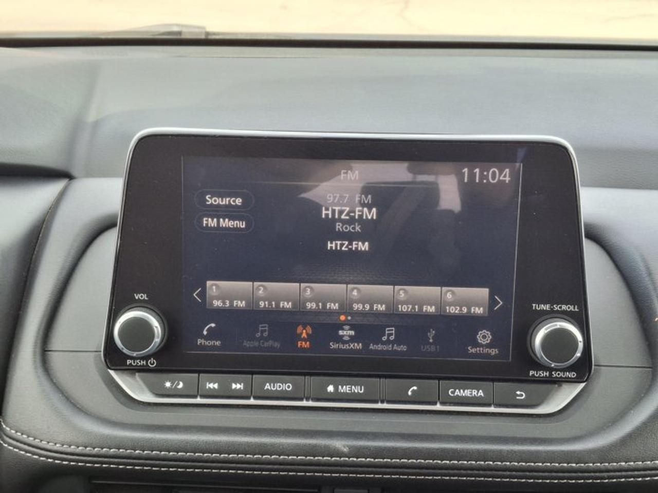 2024 Nissan Rogue SV AWD | Sunroof | Heated Wheel + Seats | Smart Cruise | Power Seat | CarPlay + Android | and More ! Photo