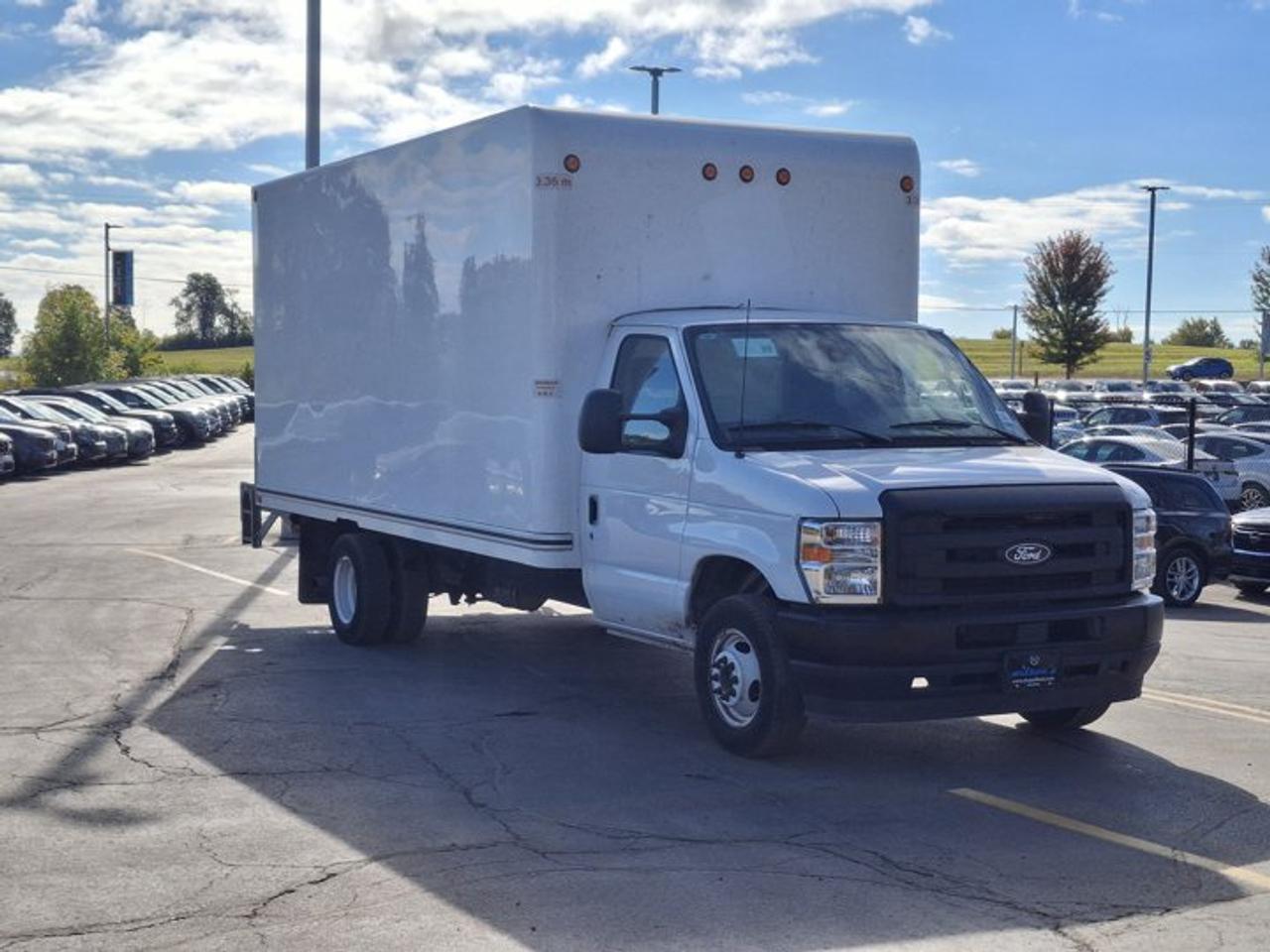 2026 Ford E-Series Cutaway Cube Van | 7.3L V8 | Power Lift | Cruise Control | Power Equipment | Photo