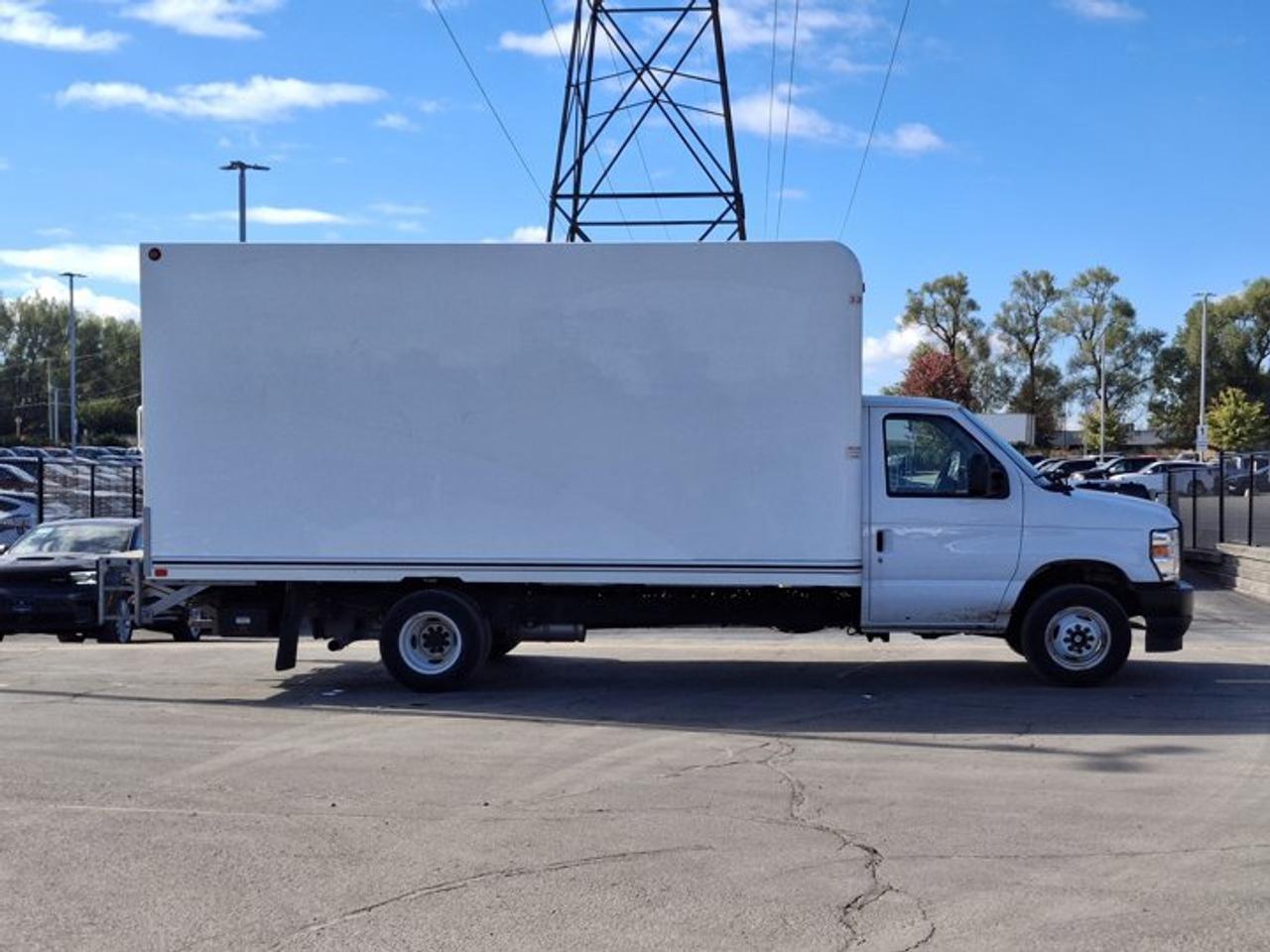 2026 Ford E-Series Cutaway Cube Van | 7.3L V8 | Power Lift | Cruise Control | Power Equipment | Photo