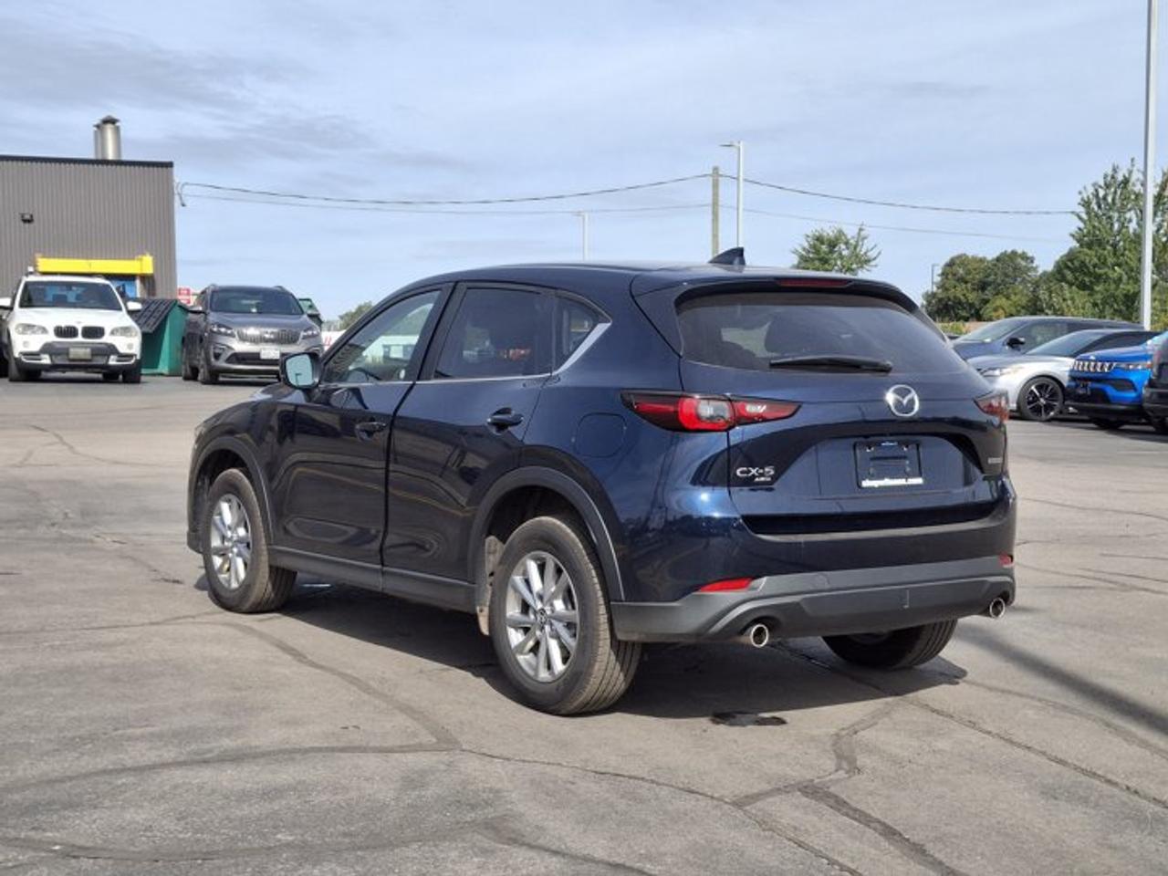 2025 Mazda CX-5 GS AWD | Leatherette | Power Seat | Heated Wheel + Seats | Adaptive Cruise | CarPlay and More ! Photo