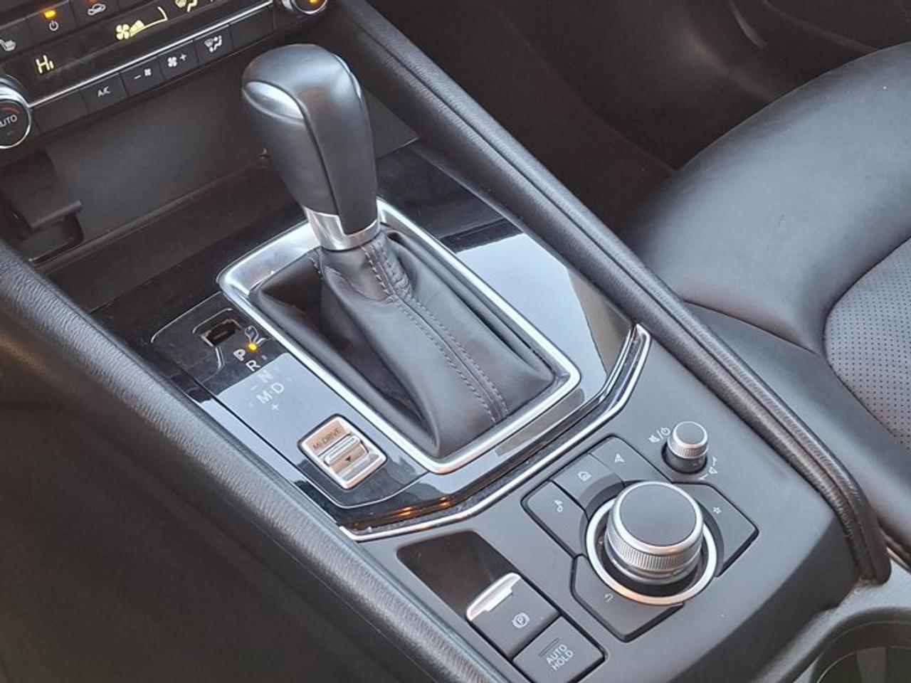 2025 Mazda CX-5 GS AWD | Leatherette | Power Seat | Heated Wheel + Seats | Adaptive Cruise | CarPlay and More ! Photo