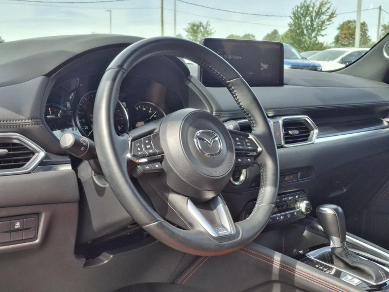 2024 Mazda CX-5 Suna AWD | Turbo | Leather/Suede | Sunroof | HUD | Cooled + Heated Seats | Bose | Nav | and More ! Photo