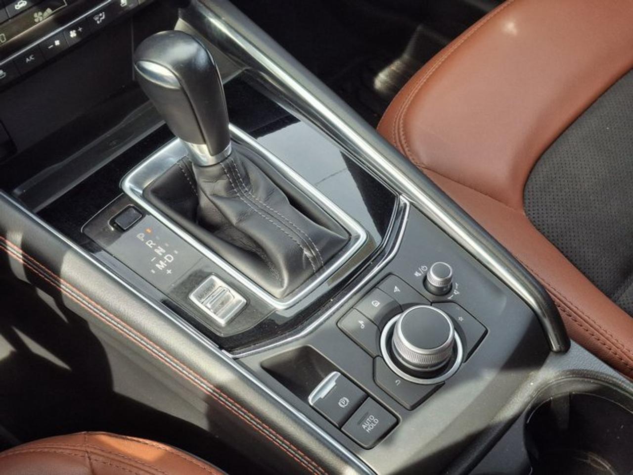 2024 Mazda CX-5 Suna AWD | Turbo | Leather/Suede | Sunroof | HUD | Cooled + Heated Seats | Bose | Nav | and More ! Photo