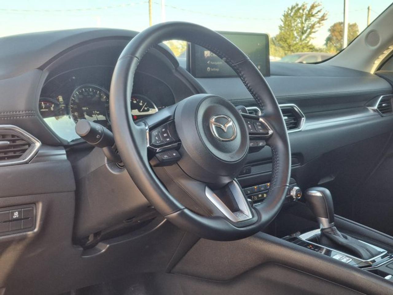 2025 Mazda CX-5 GS AWD | Leatherette | Power Seat | Heated Wheel + Seats | Adaptive Cruise | CarPlay and More ! Photo
