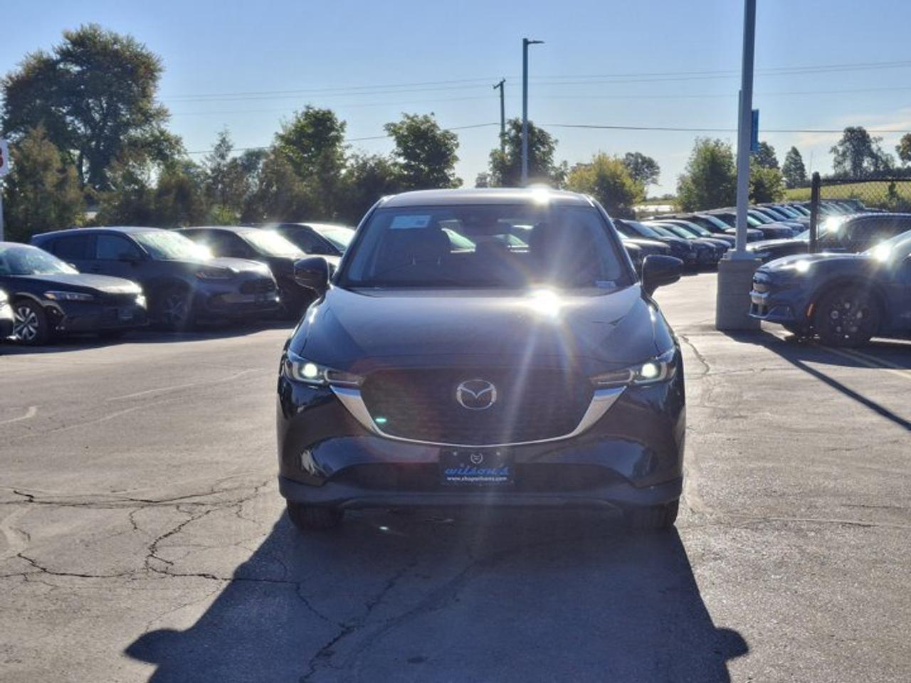 2025 Mazda CX-5 GS AWD | Leatherette | Power Seat | Heated Wheel + Seats | Adaptive Cruise | CarPlay and More ! Photo