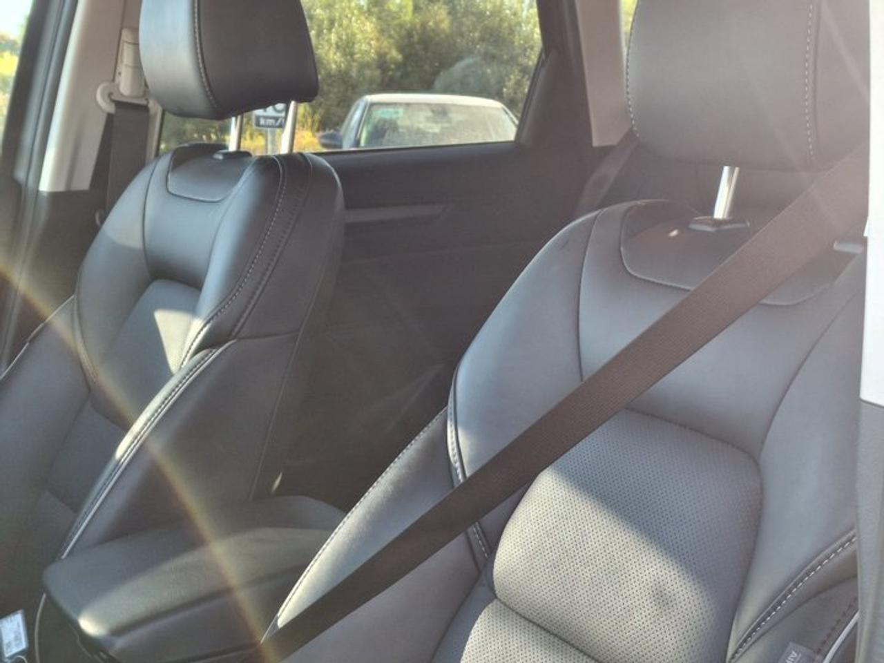 2025 Mazda CX-5 GS AWD | Leatherette | Power Seat | Heated Wheel + Seats | Adaptive Cruise | CarPlay and More ! Photo