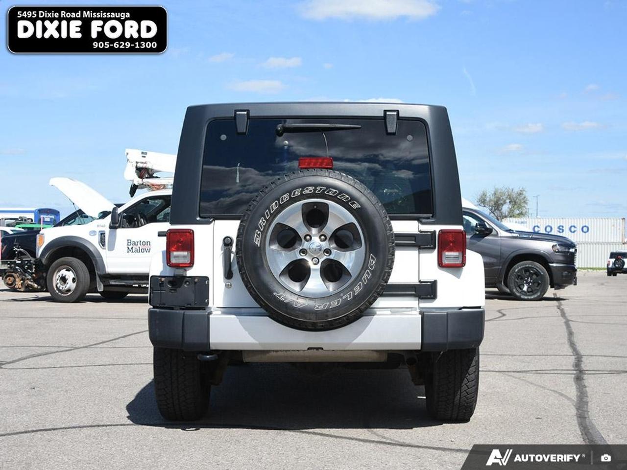 2018 Jeep Wrangler JK Unlimited Sahara Photo