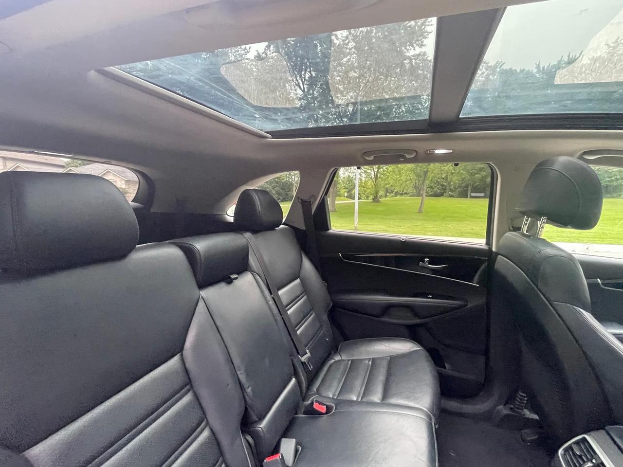 2017 Kia Sorento EX V6 Photo
