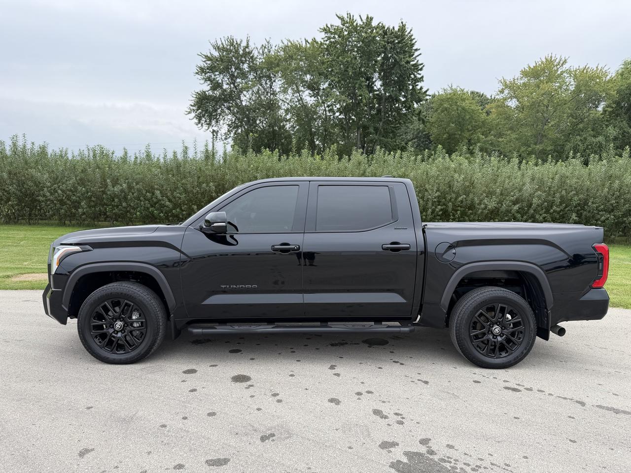 2025 Toyota Tundra CREWMAX LIMITED NIGHTSHADE EDITION Photo