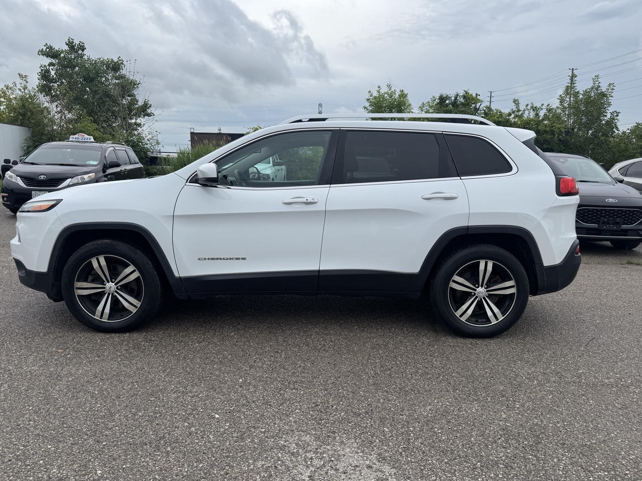 2014 Jeep Cherokee Limited Photo