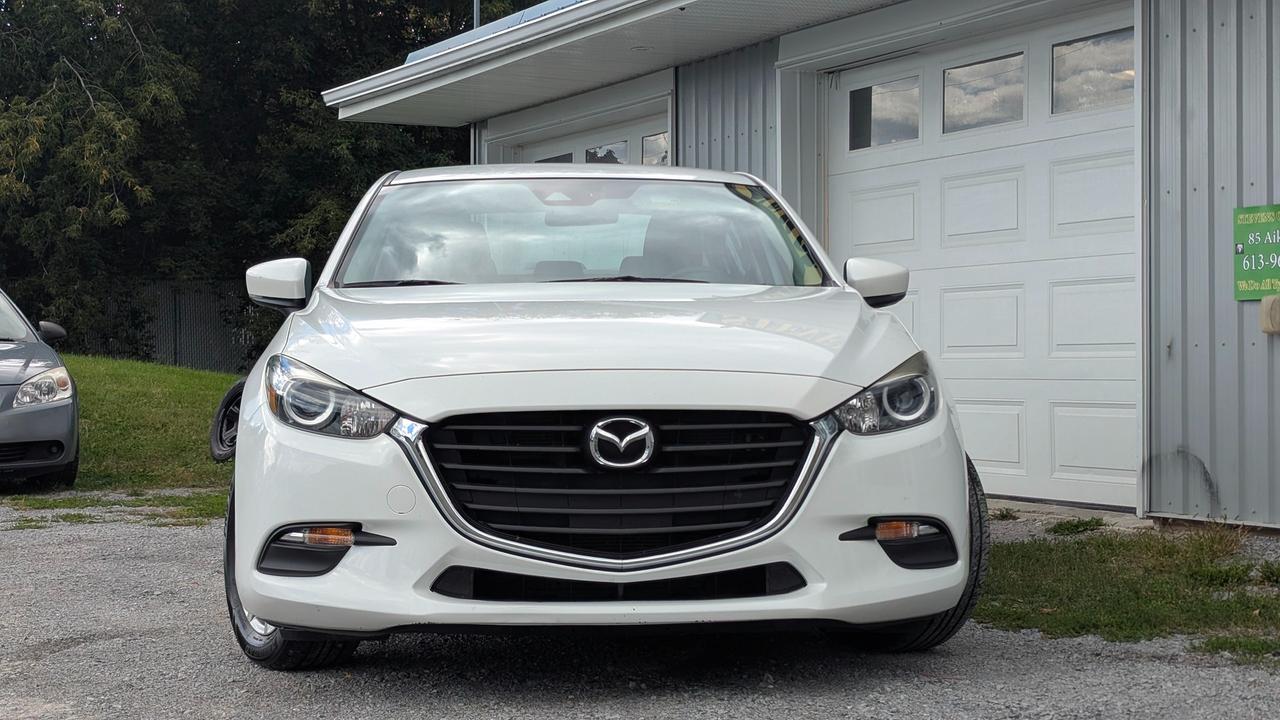 2017 Mazda MAZDA3 GS Photo5