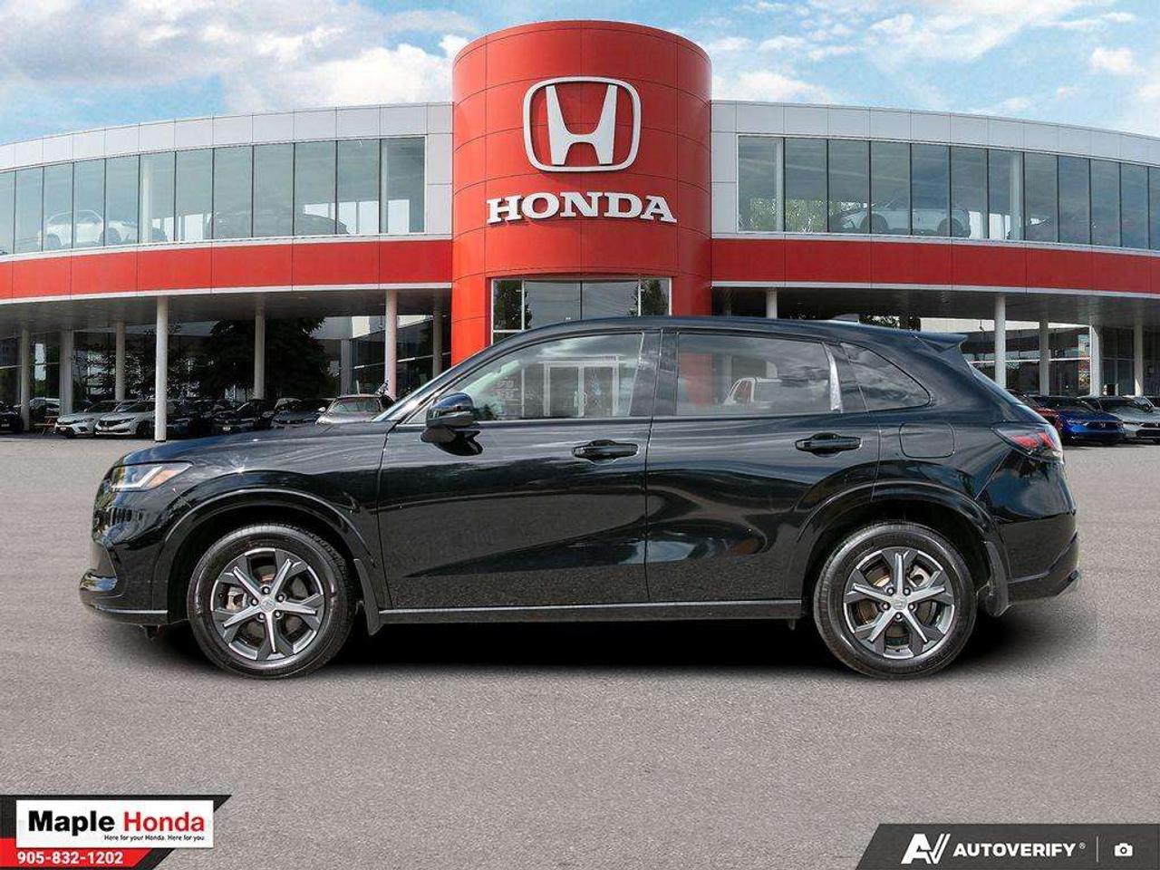 2025 Honda HR-V Sunroof | Leather| Parking Sensors| Auto Start | C Photo