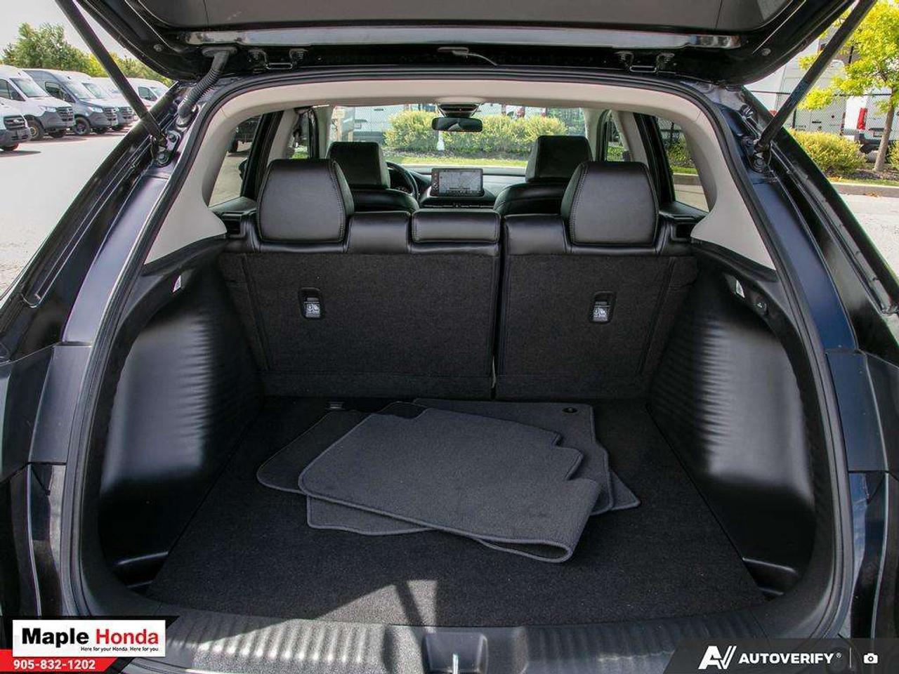 2025 Honda HR-V Sunroof | Leather| Parking Sensors| Auto Start | C Photo