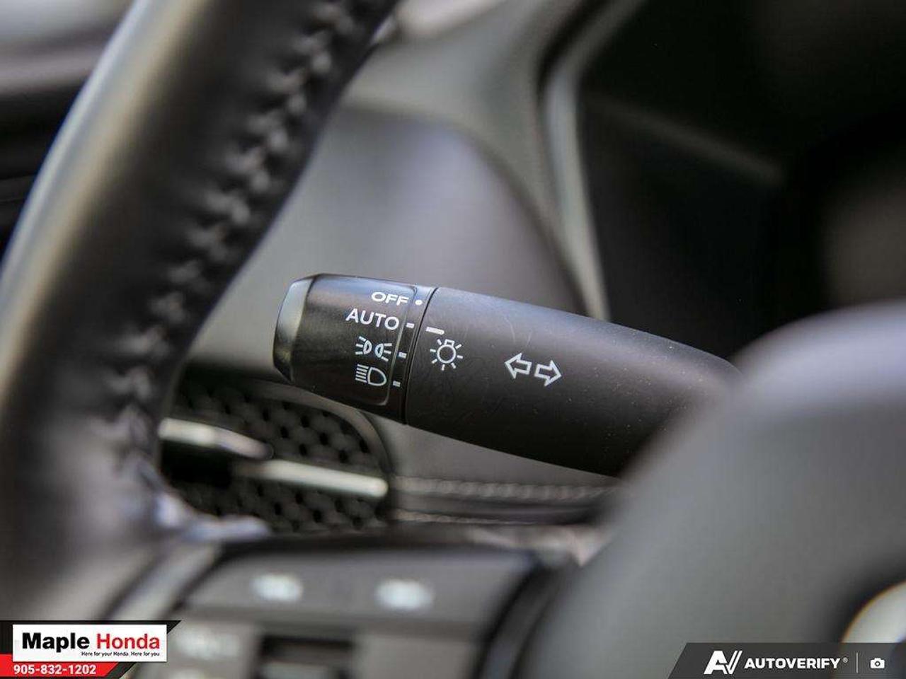 2025 Honda HR-V Sunroof | Leather| Parking Sensors| Auto Start | C Photo