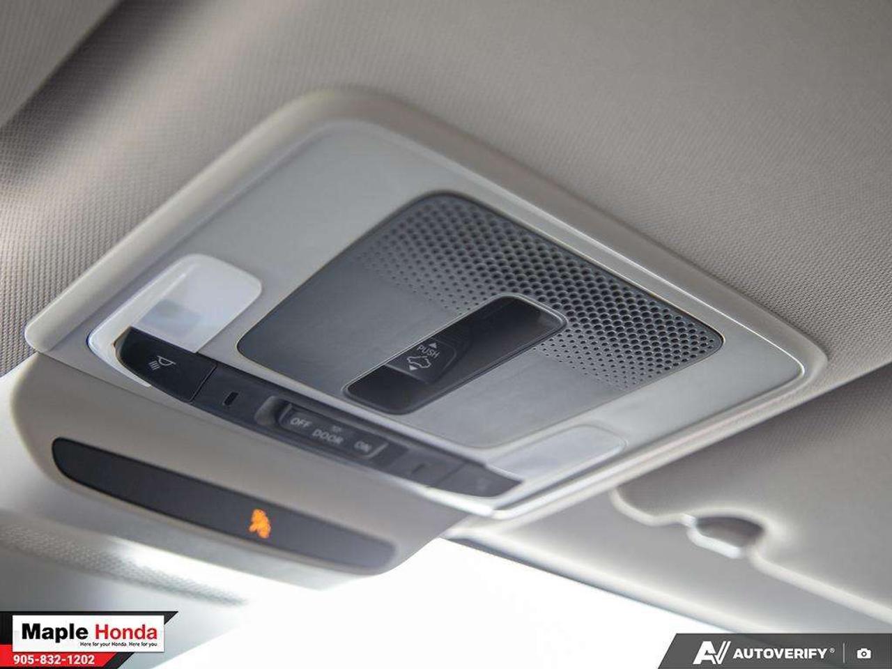 2025 Honda HR-V Sunroof | Leather| Parking Sensors| Auto Start | C Photo